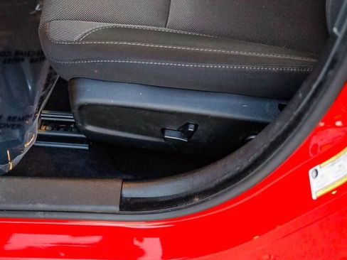 Used 2022 Dodge Charger SXT image 22