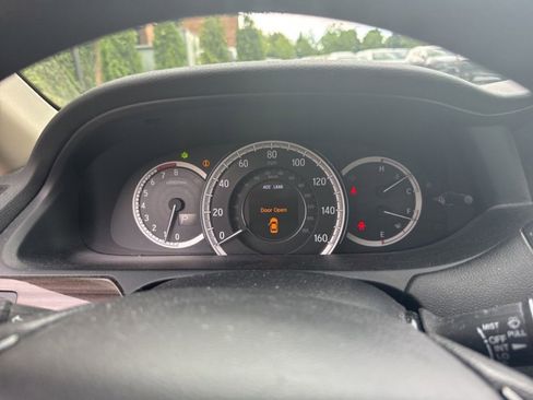 Used 2016 Honda Accord EX image 22
