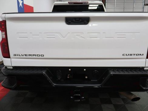 Used 2022 Chevrolet Silverado 2500 Custom w/ Custom Value Package AWD/4WD image 20