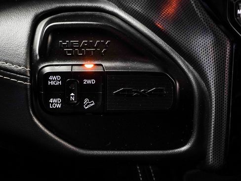 Used 2024 RAM 2500 Limited image 22