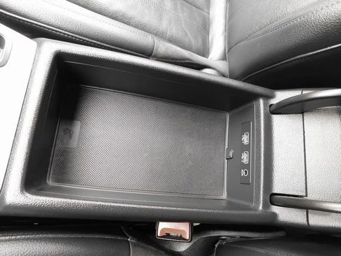 Used 2017 Audi A4 2.0T Ultra Premium w/ Convenience Package image 40