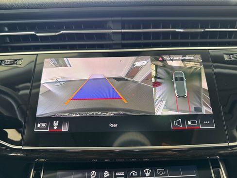 Used 2022 Audi Q7 3.0T Prestige image 28
