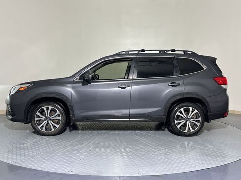 Used 2023 Subaru Forester Limited AWD/4WD image 2