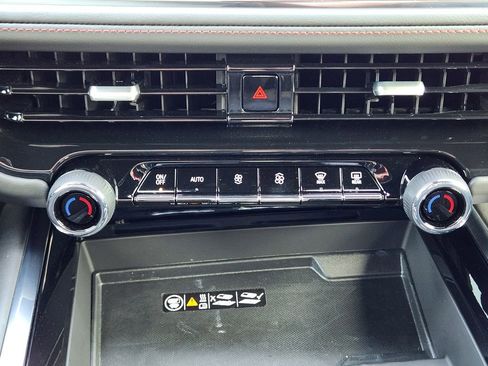 Certified 2025 Chevrolet Tahoe RST w/ RST Capability Package AWD/4WD image 19
