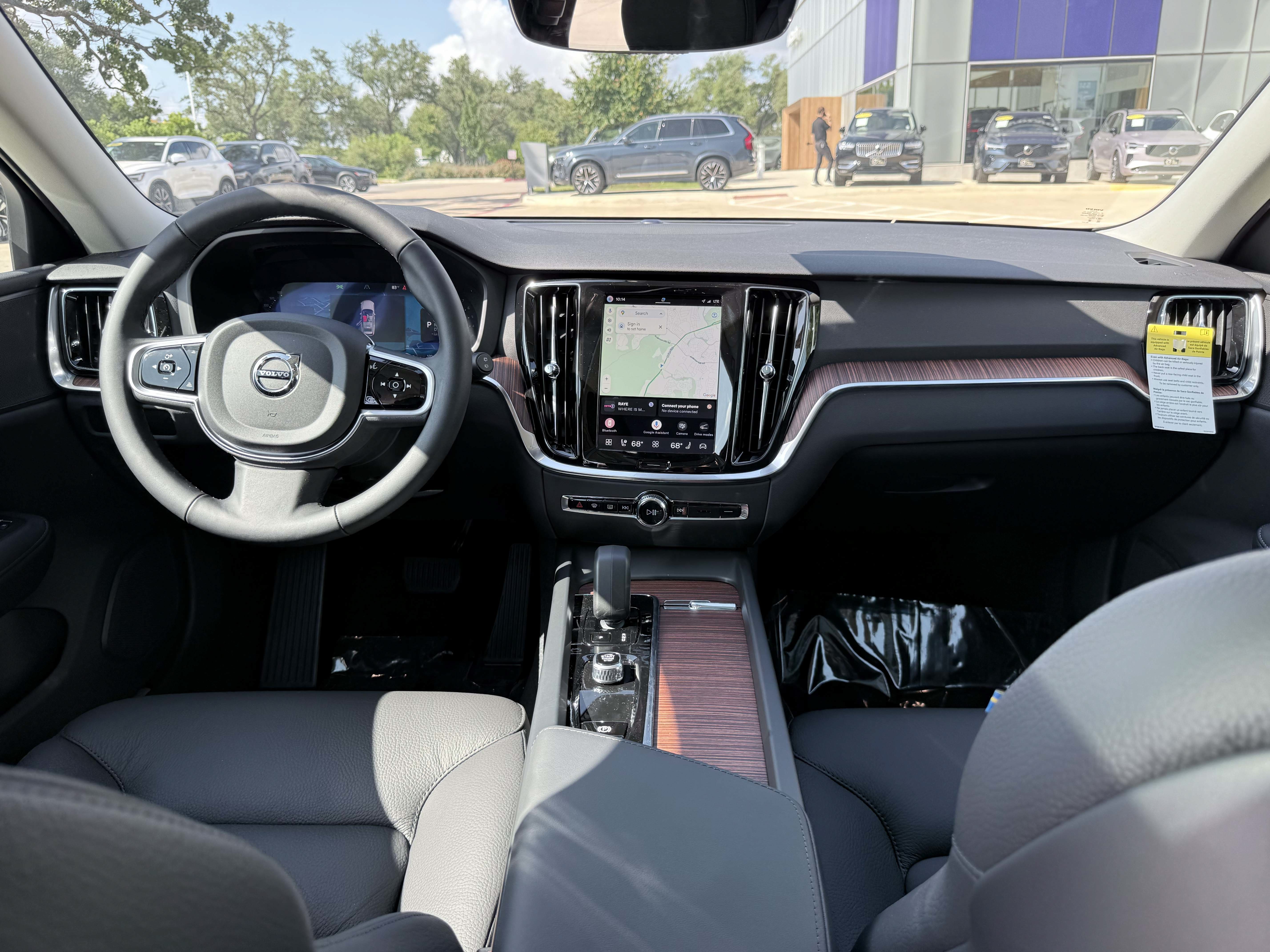 New 2026 Volvo V60 B5 Cross Country Plus w/ Climate Package AWD/4WD image 18