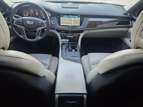 Used 2018 Cadillac CT6 Luxury image 18