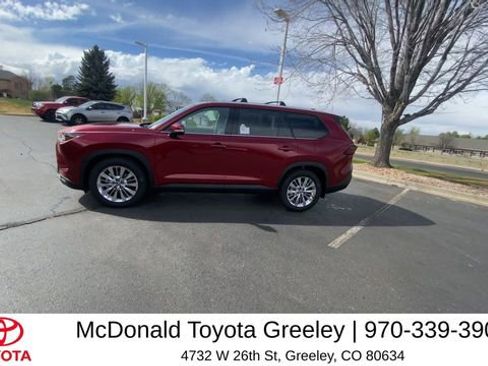 New 2026 Toyota Grand Highlander AWD image 4