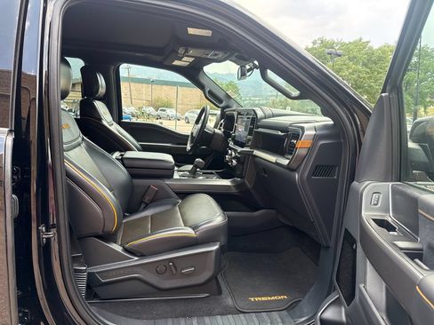 Used 2025 Ford F150 Tremor w/ Equipment Group 402A High AWD/4WD image 31