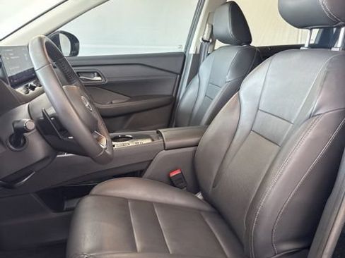 Certified 2024 Nissan Rogue SL w/ SL Premium Package FWD image 20