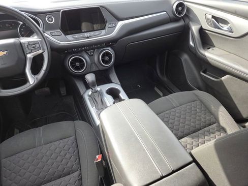 Used 2020 Chevrolet Blazer LT image 29