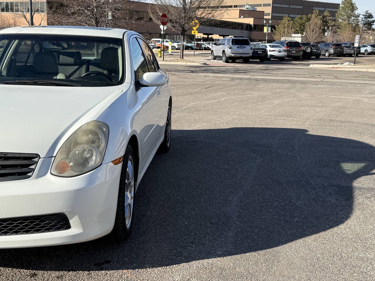 Used 2005 INFINITI G35 Sedan w/ (P01) Premium Pkg A RWD image 2