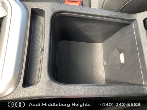 Used 2025 Audi Q5 Premium Plus w/ Premium Plus AWD/4WD image 28