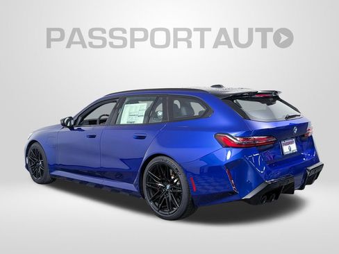 New 2026 BMW M5 Touring AWD/4WD image 3