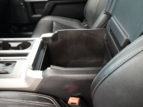 Used 2019 Ford F150 Lariat w/ Equipment Group 502A Luxury AWD/4WD image 24
