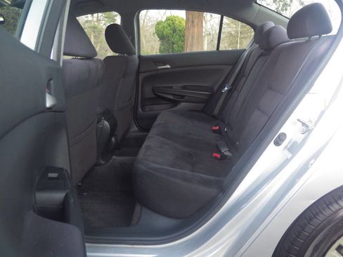 Used 2012 Honda Accord LX image 15