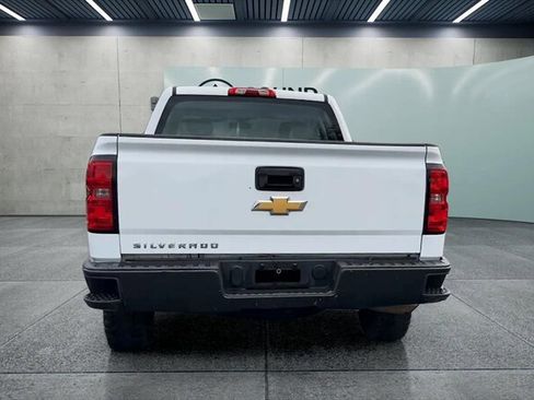 Used 2015 Chevrolet Silverado 1500 W/T RWD image 12