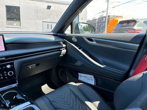 Used 2025 Genesis G80 2.5T Sport Prestige image 25