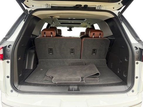 Used 2019 Chevrolet Traverse High Country image 37
