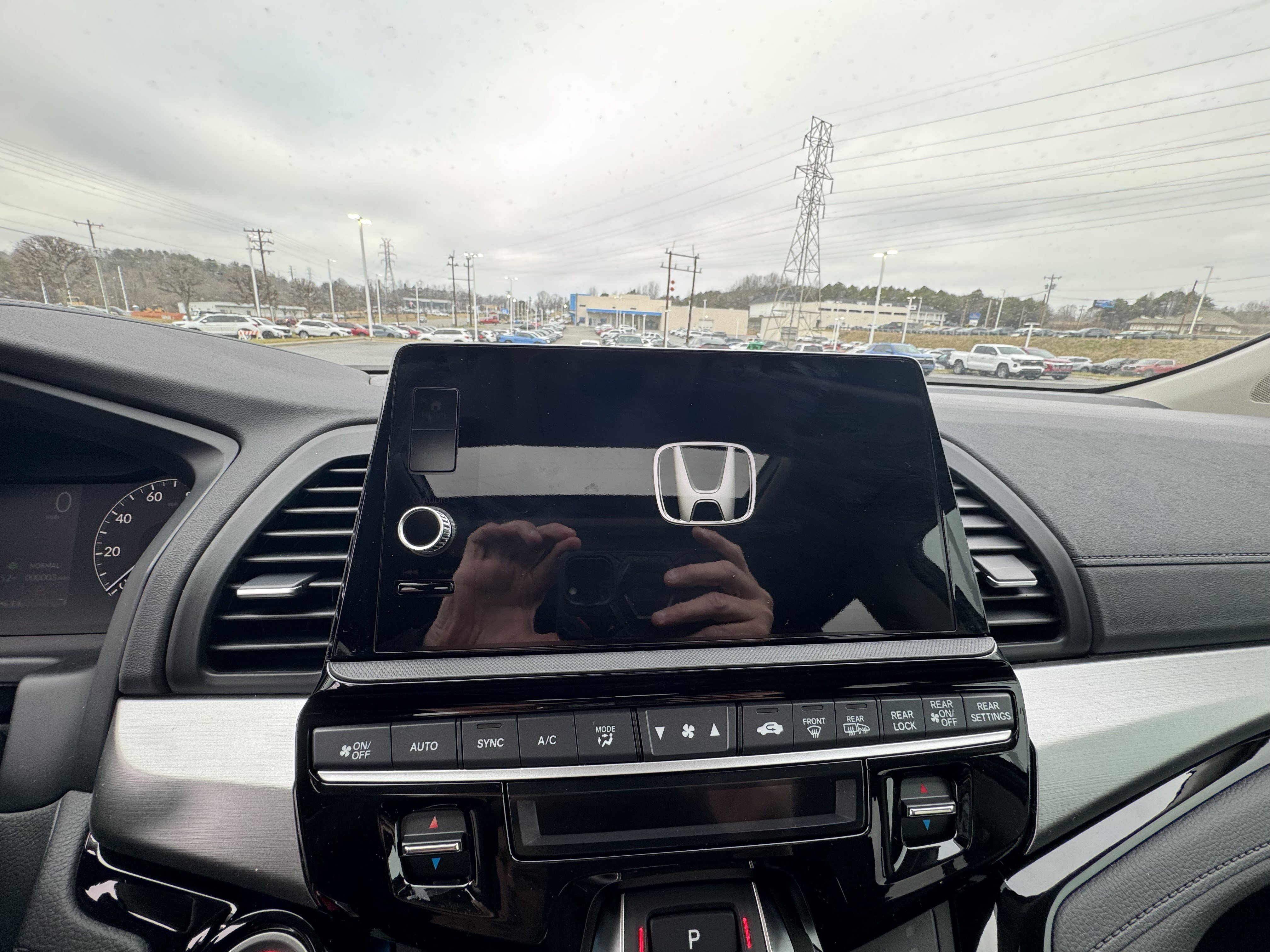 New 2027 Honda Odyssey Touring image 19
