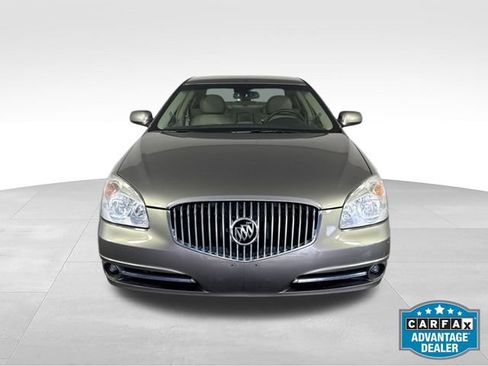 Used 2010 Buick Lucerne CXL w/ Driver Confidence Package FWD image 2