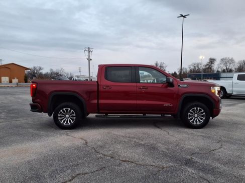 Used 2019 GMC Sierra 1500 AT4 w/ AT4 Premium Package image 2