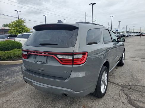 Used 2023 Dodge Durango GT image 4