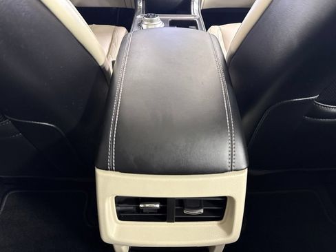 Used 2024 Ford Edge Titanium w/ Equipment Group 301A AWD/4WD image 32