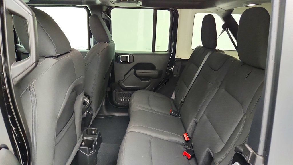Used 2023 Jeep Wrangler Unlimited Sport AWD/4WD image 20