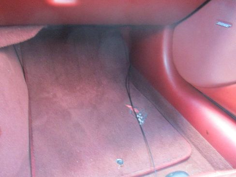 Used 1997 Chevrolet Corvette Coupe w/ Memory Pkg RWD image 28