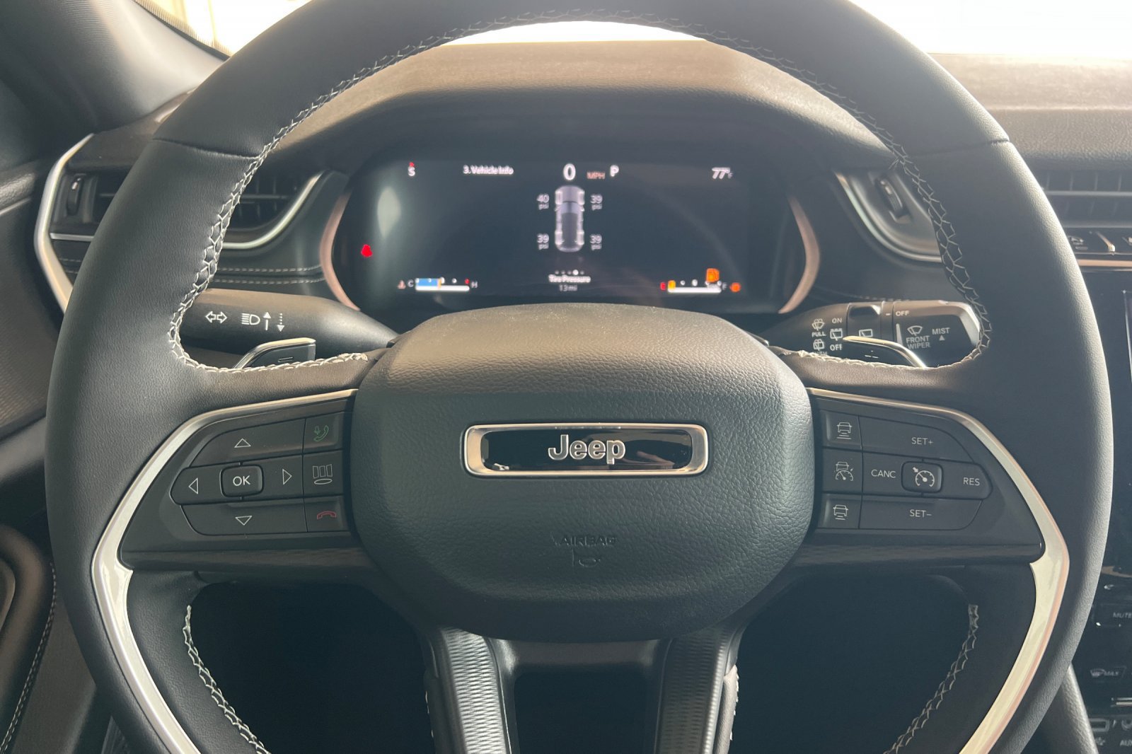 New 2026 Jeep Grand Cherokee Laredo X AWD/4WD image 27