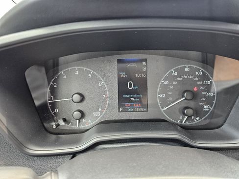 Used 2025 Toyota Corolla LE FWD image 14