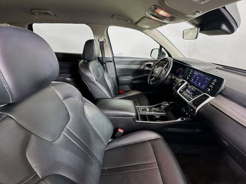 Used 2021 Kia Sorento EX image 29