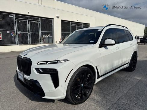 Certified 2024 BMW X7 xDrive40i w/ M Sport Package AWD/4WD image 1