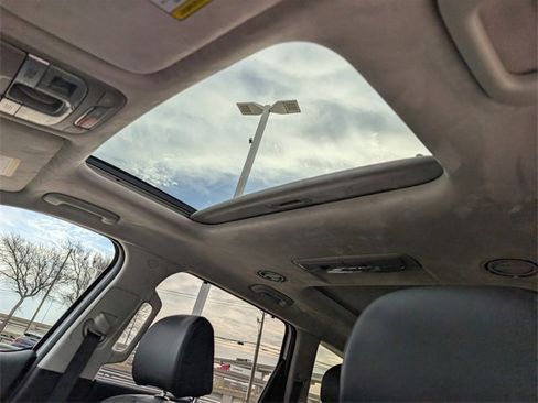 Used 2025 Kia Telluride SX Prestige image 25