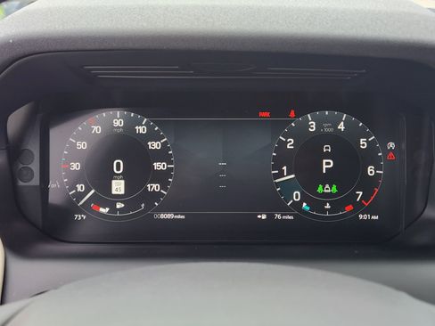 Certified 2025 Land Rover Discovery Sport S image 19