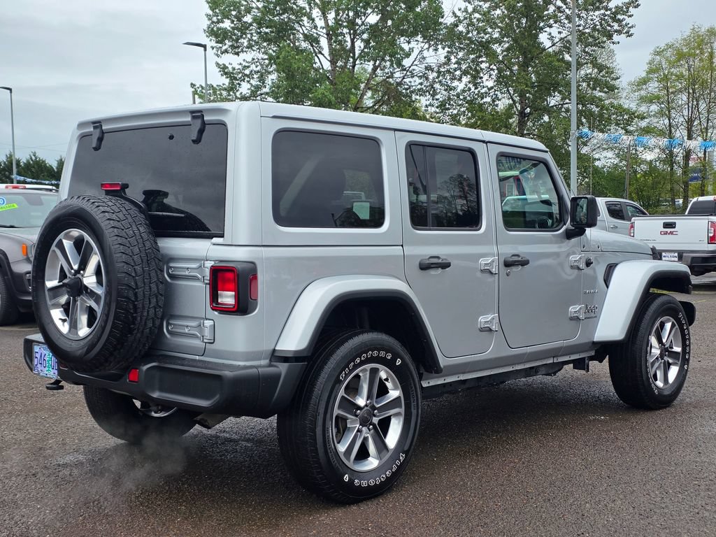 Used 2023 Jeep Wrangler Unlimited Sahara AWD/4WD image 30