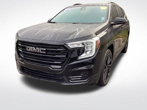 Used 2023 GMC Terrain SLE w/ Driver Convenience Package AWD/4WD image 7