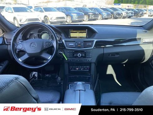 Used 2011 Mercedes-Benz E 350 4MATIC Wagon image 12
