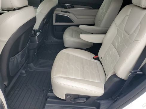 Used 2021 Kia Telluride SX w/ SX Prestige Package AWD/4WD image 22
