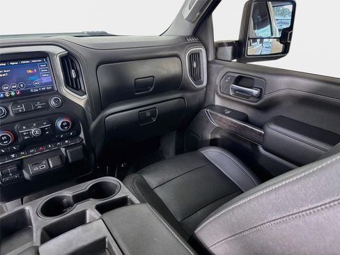 Used 2022 Chevrolet Silverado 2500 LTZ w/ Safety Package AWD/4WD image 23