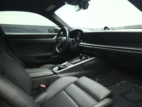Used 2023 Porsche 911 Carrera S RWD image 33