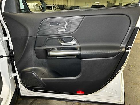 Certified 2023 Mercedes-Benz GLA 250 4MATIC image 10