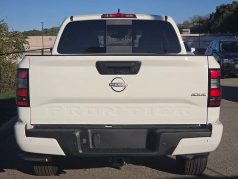 New 2026 Nissan Frontier SV w/ Tow Package image 23