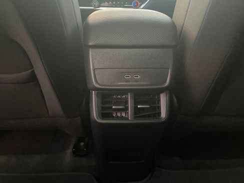 Used 2025 Chevrolet Equinox LT image 24