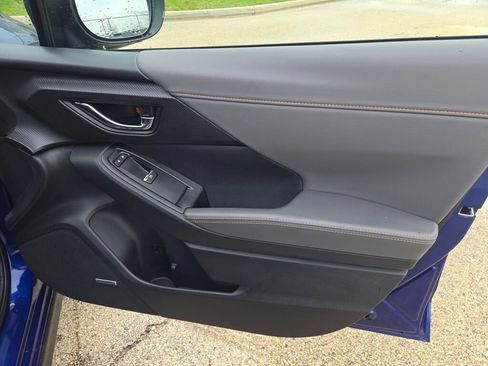 Certified 2025 Subaru Crosstrek 2.5i Limited AWD/4WD image 5