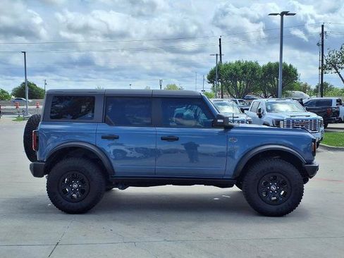 Used 2023 Ford Bronco Wildtrak AWD/4WD image 2