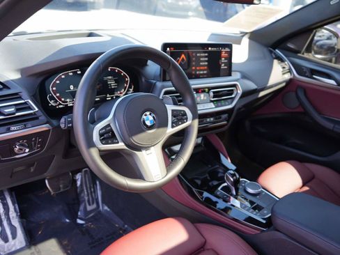 Certified 2023 BMW X4 xDrive30i w/ M Sport Package AWD/4WD image 12