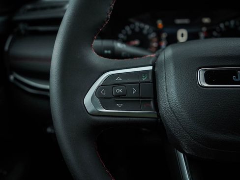 New 2026 Jeep Compass Trailhawk image 21