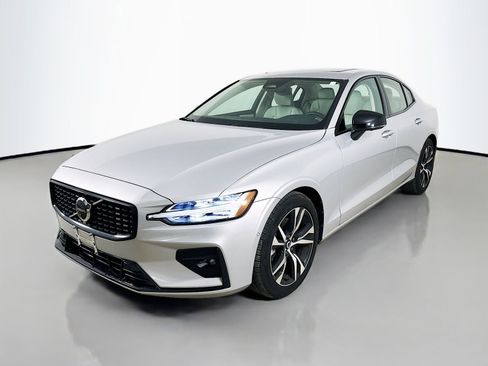 Used 2025 Volvo S60 B5 Plus AWD/4WD image 1
