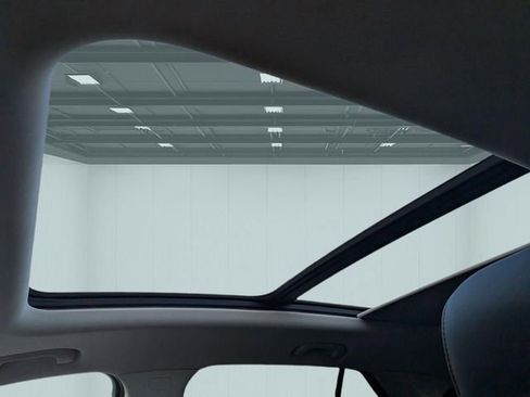 Certified 2023 Buick Envision Essence w/ Sport Touring Package AWD/4WD image 19